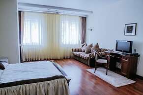 Hotel Snezhniy