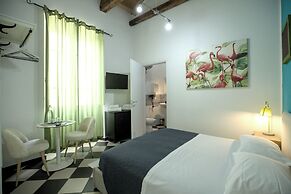 Manì Rooms