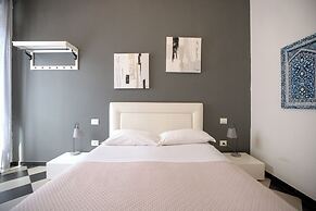 Manì Rooms