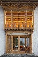 Dhensa Resort
