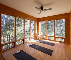 Dhensa Resort