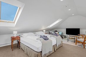 Freyja Guesthouse & Suites
