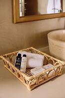 Aliter Suites