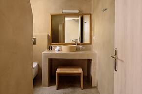 Aliter Suites