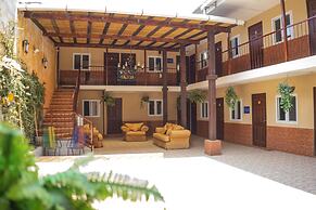 Euro Hostal - Hostel