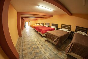 Euro Hostal - Hostel