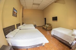 Euro Hostal - Hostel