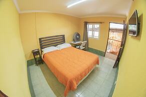 Euro Hostal - Hostel