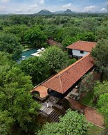 Sigiriya Jungles