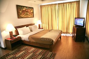 Khang Residency