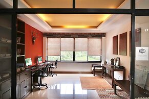 Khang Residency