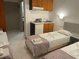 Hotel Kourkoumelata