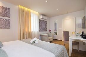 Balatura The Fine Bed & Breakfast