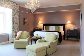 The Bruce Hotel