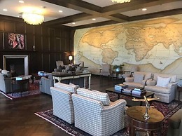 The Bruce Hotel