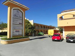 Hotel Maria Luisa Inn & Suites