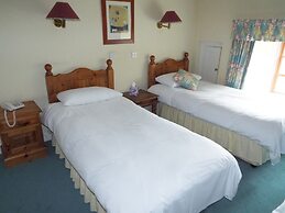 Roade House Hotel