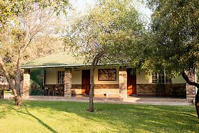 Woodlands Stop Over and Lodge
