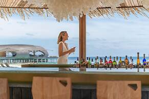 The St. Regis Maldives Vommuli Resort