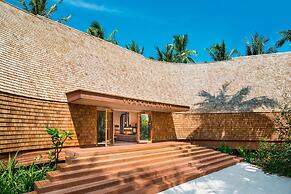 The St. Regis Maldives Vommuli Resort