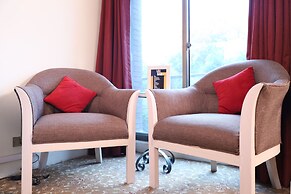 The Residency Hotel