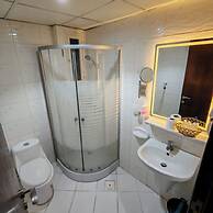 Al Azhar Nuzhah Hotel