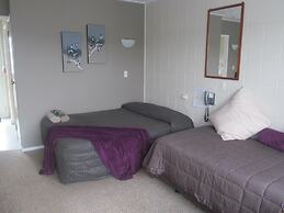 Parkview Motel
