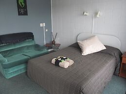 Parkview Motel