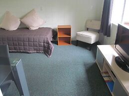 Parkview Motel
