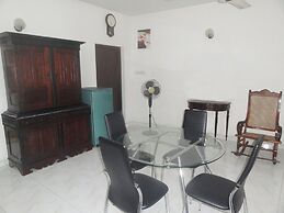 Villa 142