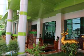 Lucky Green View