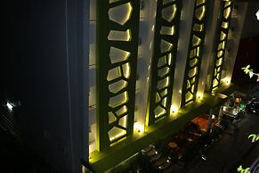 Lucky Green View