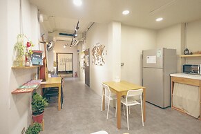 DONGMEN 3 Capsule Inn - Hostel