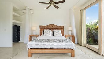 Villa Alea by Villa Finder