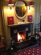 Burts Hotel