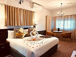 Maun Lodge