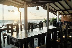 We Are Surfers hotel