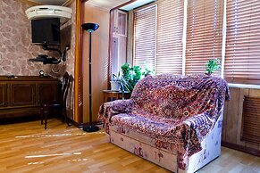 Lessor Apartments