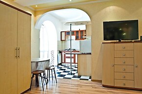 Lessor Apartments