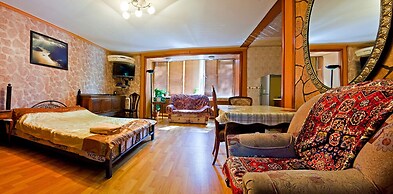 Lessor Apartments