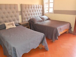 Hotel Parrokia