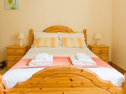Degembris Cottages