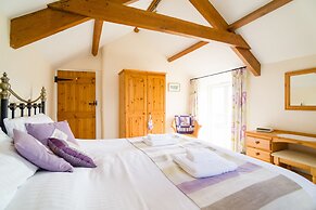 Degembris Cottages