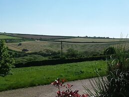Degembris Cottages