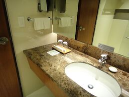 Best Western Plus The Ivywall Hotel - Palawan