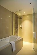 Best Western Plus The Ivywall Hotel - Palawan