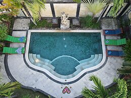 Geringsing Bungalow