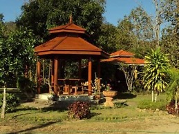Baan Phuthadol