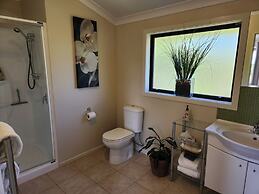 Hazelwood Mapua B&B