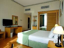 Beach Bay Hotel